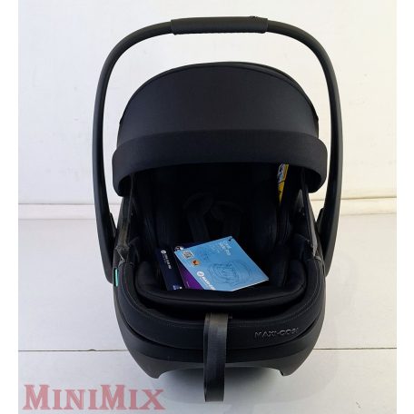 Maxi-Cosi Coral Slide Pro babahordozó Onyx Black