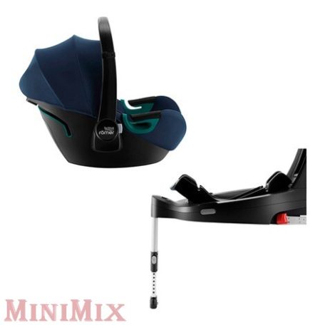 BRITAX RÖMER Baby Safe 3 40-83 cm Indigo Blue hordozó i-Size + BRITAX RÖMER Flex Base iSense rögzítőtalp "1"