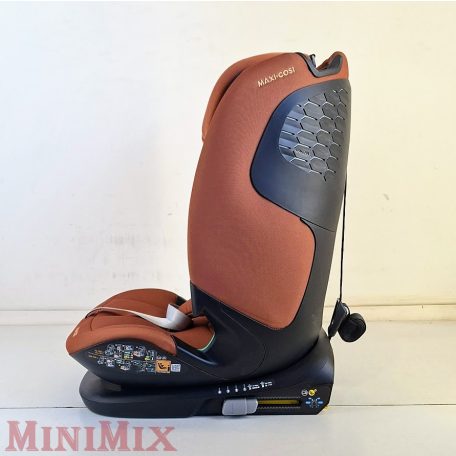 MAXI-COSI Titan Pro 76-150 cm Authentic Cognac gyerekülés i-Size