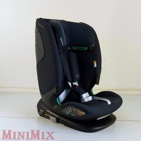 MAXI-COSI Titan Pro2 76-150 cm Authentic Graphite gyerekülés i-Size