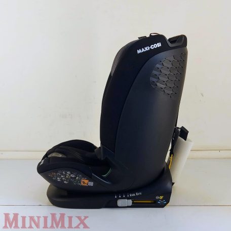 MAXI-COSI Titan Plus 76-150 cm Authentic Black gyerekülés i-Size