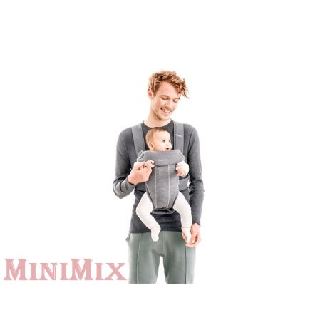 BabyBjörn Mini Dusty Pink kenguru babahordozó