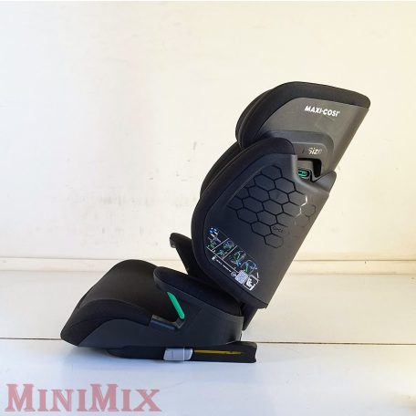 Maxi-Cosi RodiFix R 100-150 cm Authentic Black gyerekülés 4-12 év