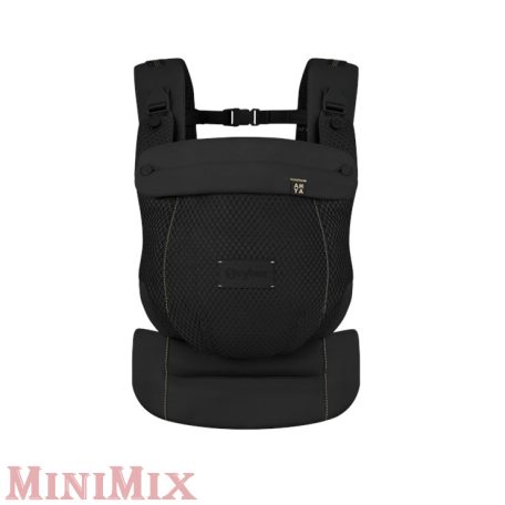 Cybex Amya Carrier Magic Black babahordozó